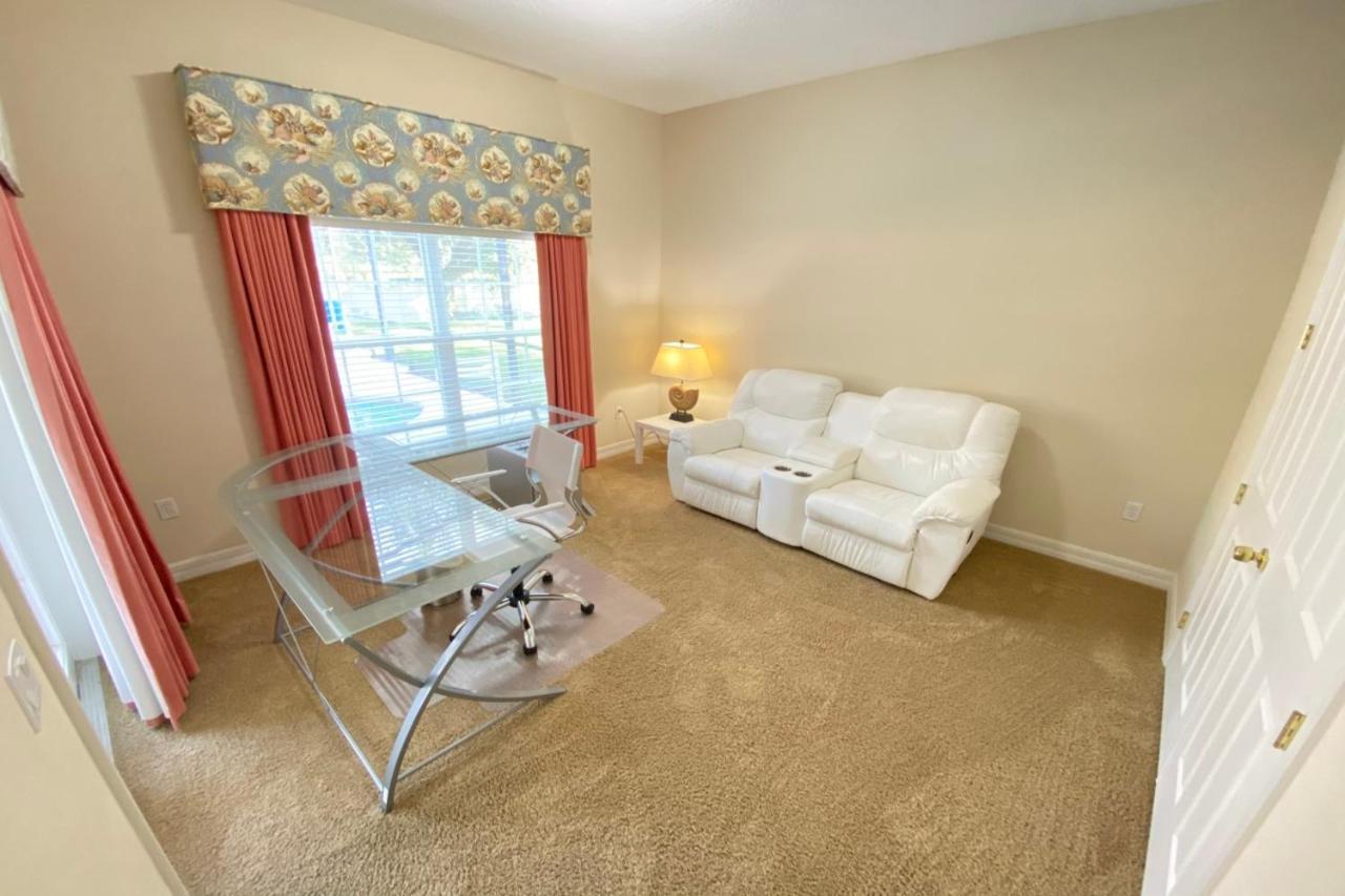 Mickeys Corner - IMPRESSIVE FAMILY FRIENDLY 5BR POOL HOT TUB GAMES RM GAS BBQ 5 MINS DISNEY Orlando Exterior foto