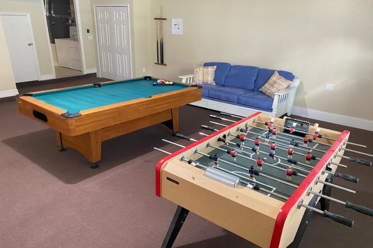 Mickeys Corner - IMPRESSIVE FAMILY FRIENDLY 5BR POOL HOT TUB GAMES RM GAS BBQ 5 MINS DISNEY Orlando Exterior foto