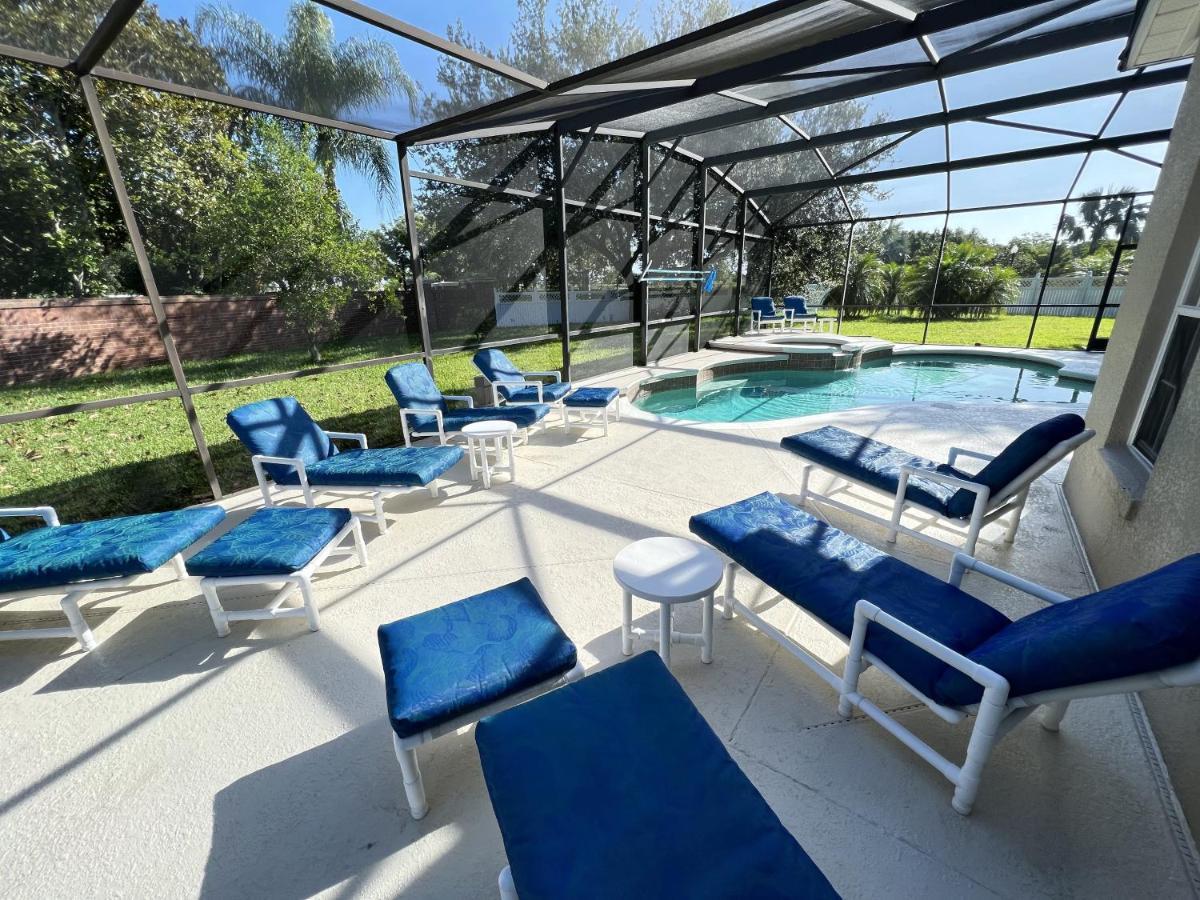 Mickeys Corner - IMPRESSIVE FAMILY FRIENDLY 5BR POOL HOT TUB GAMES RM GAS BBQ 5 MINS DISNEY Orlando Exterior foto