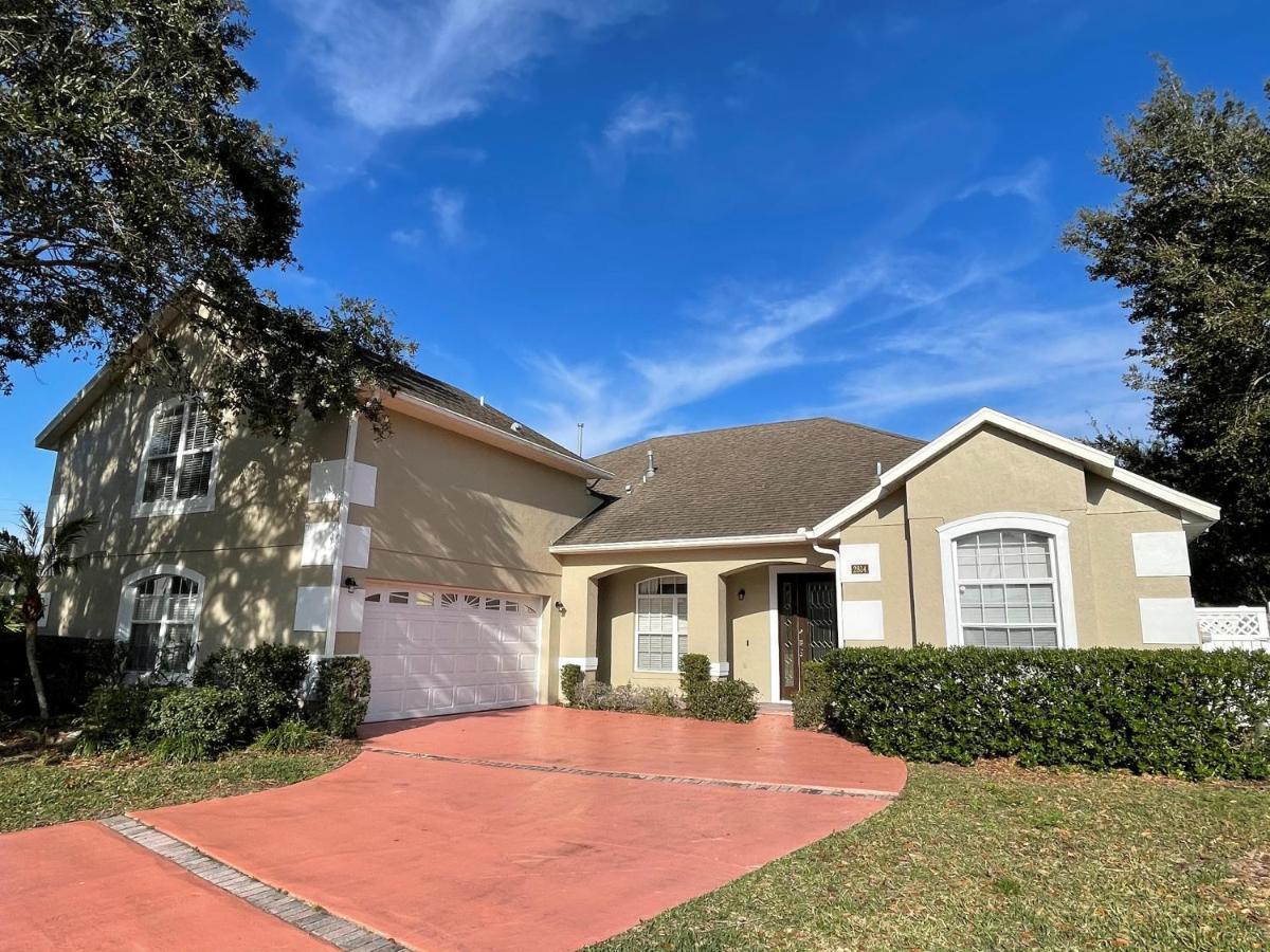 Mickeys Corner - IMPRESSIVE FAMILY FRIENDLY 5BR POOL HOT TUB GAMES RM GAS BBQ 5 MINS DISNEY Orlando Exterior foto
