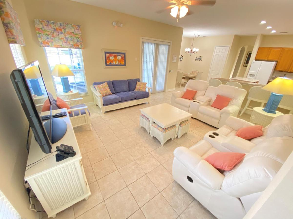 Mickeys Corner - IMPRESSIVE FAMILY FRIENDLY 5BR POOL HOT TUB GAMES RM GAS BBQ 5 MINS DISNEY Orlando Exterior foto